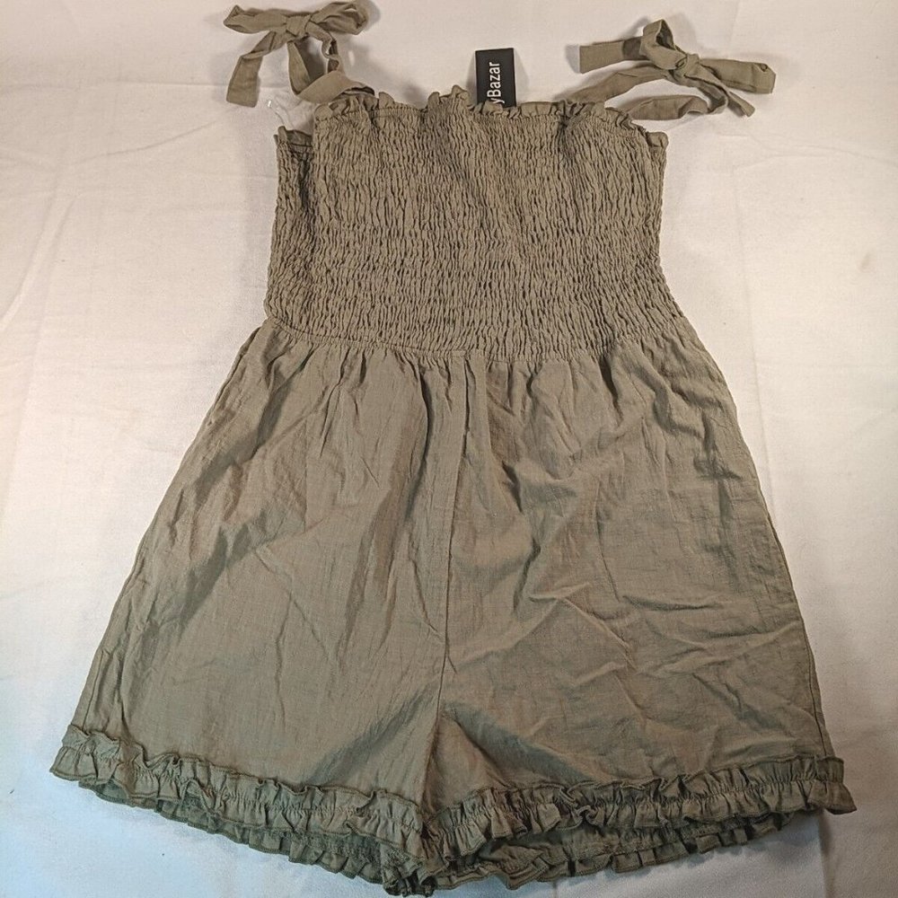 Eilly Bazar NWT NEW Green Romper One Piece Tie Straps Summer Women's M Medium